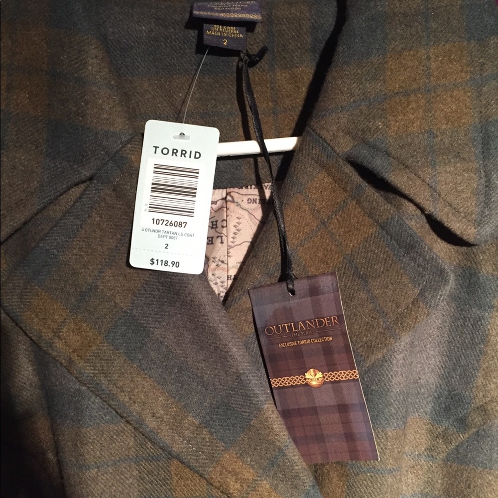 Torrid Outlander Coat Size 2 - Picture 4 of 6